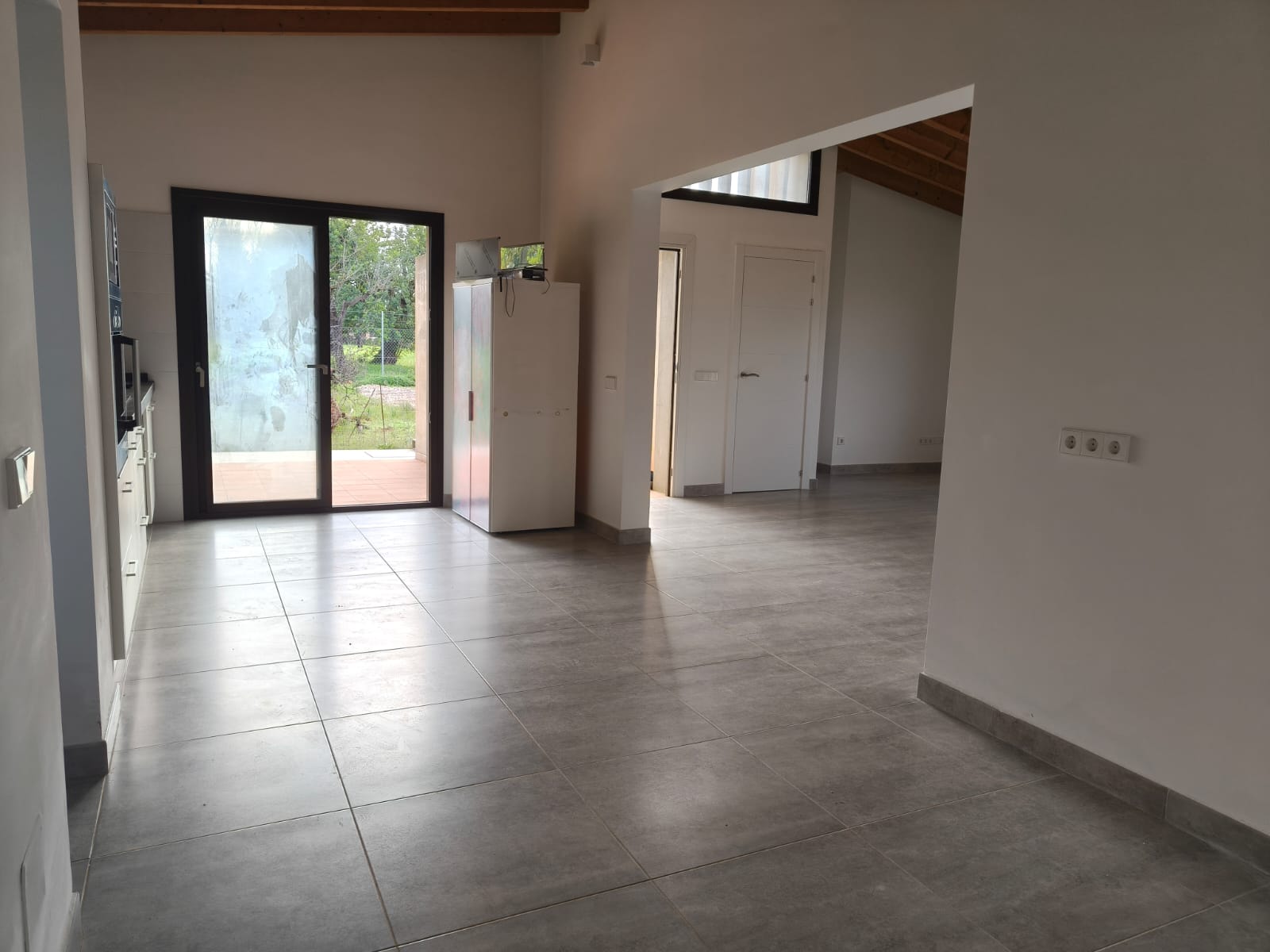 PHOTO-2025-12-20-10-50-24