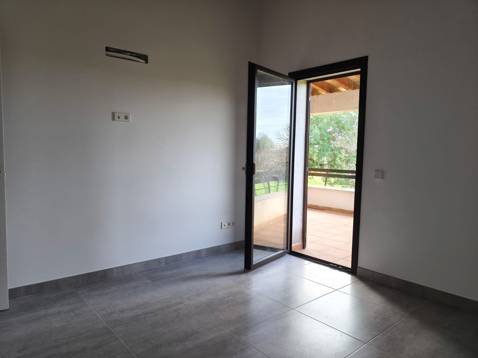 PHOTO-2025-12-20-10-50-26 2