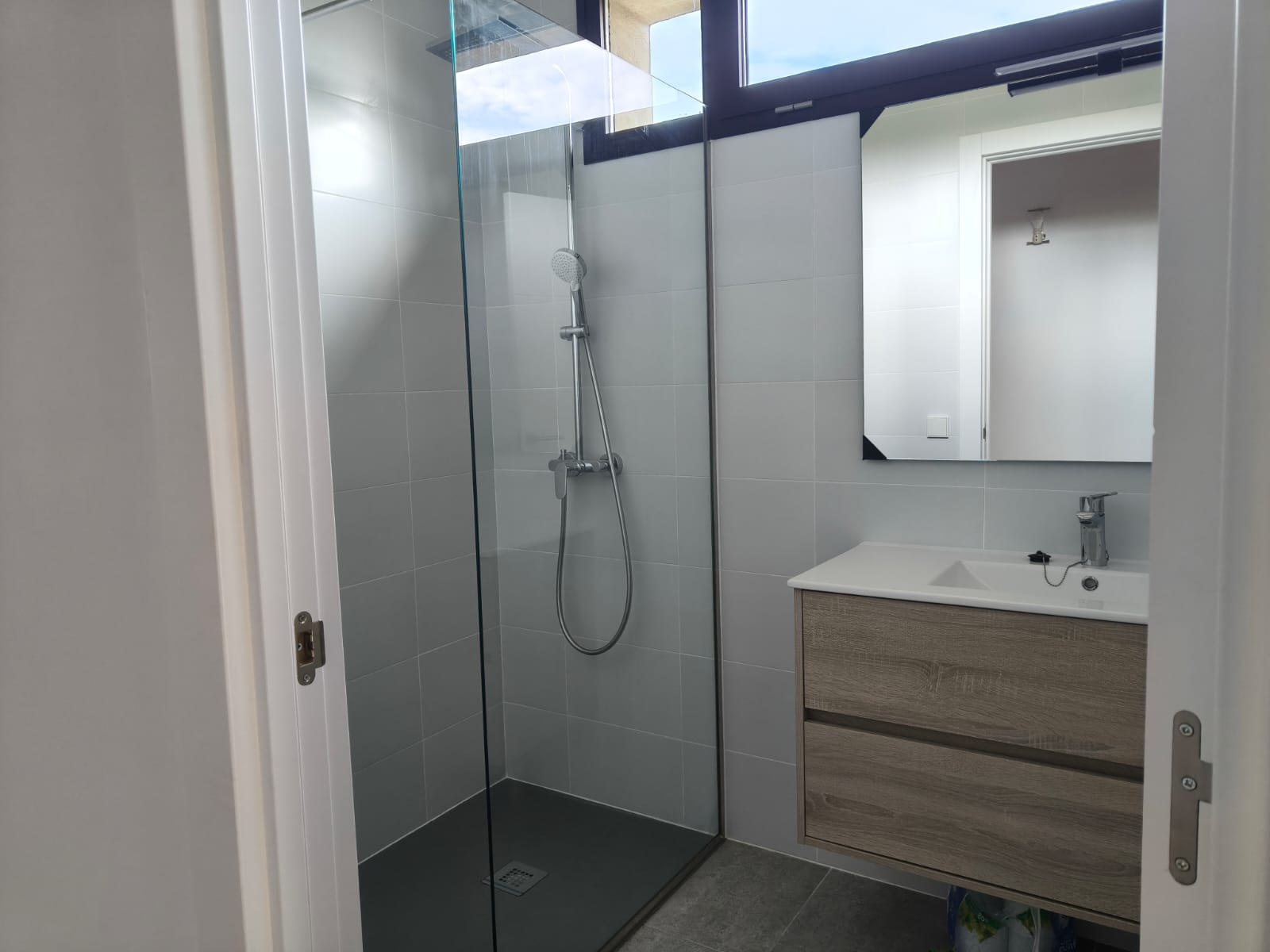 PHOTO-2025-12-20-10-50-27 2