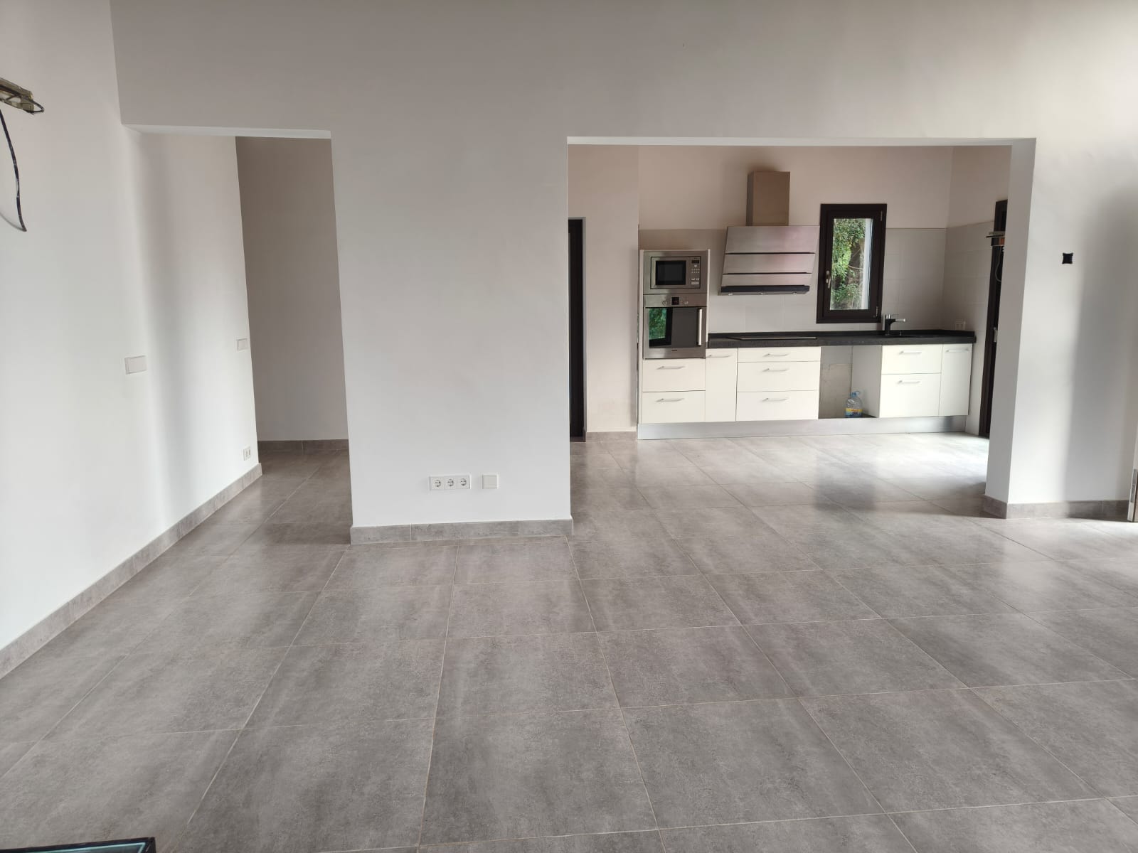 PHOTO-2025-12-20-10-51-22